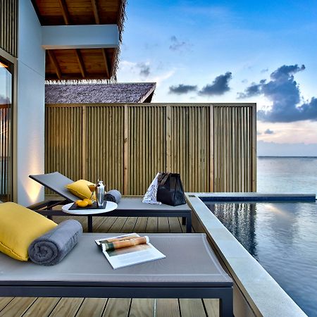 하드록 호텔 몰디브 Emboodhoo Lagoon 외부 사진 The view from a pool villa at the resort